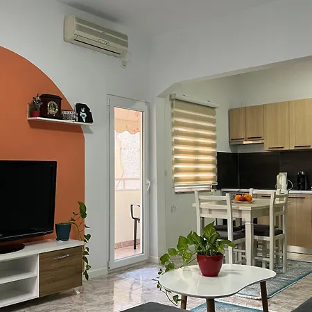 Vibrant & Central Tirana Oasis Exterior photo